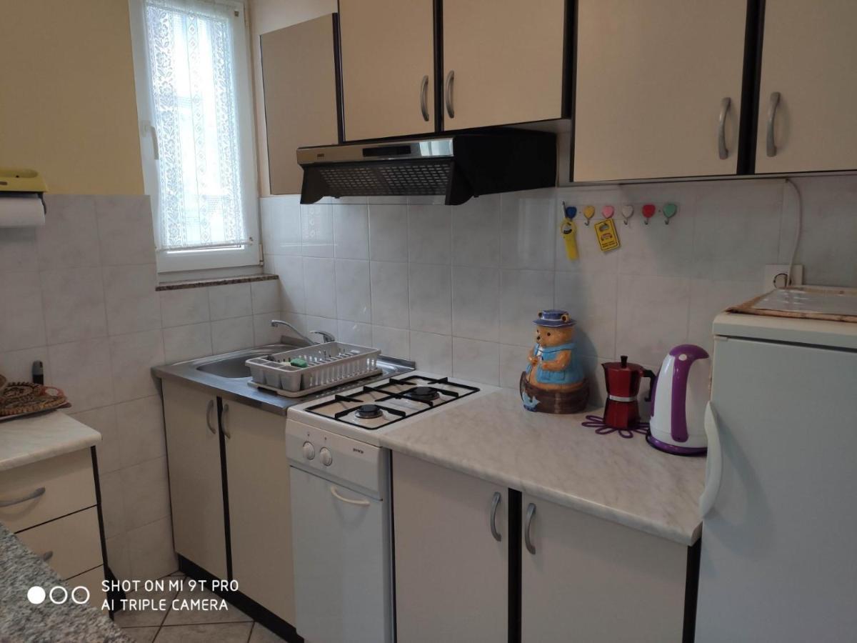 Apartments Davor Umag Buitenkant foto