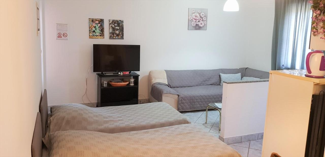 Apartments Davor Umag Buitenkant foto