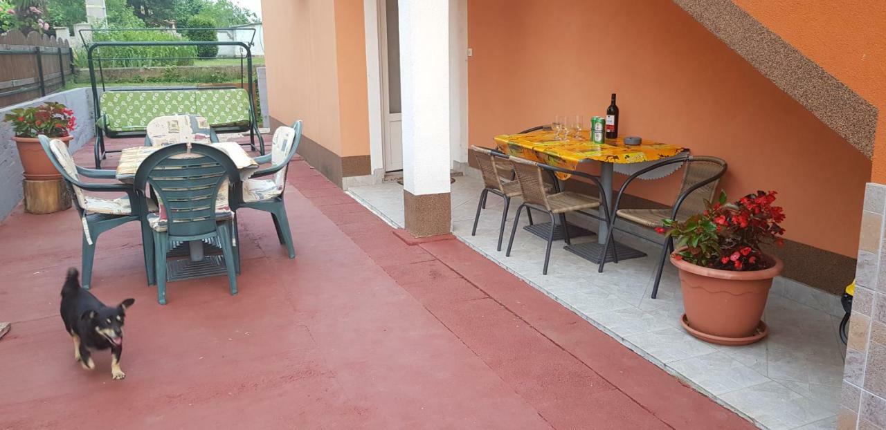 Apartments Davor Umag Buitenkant foto